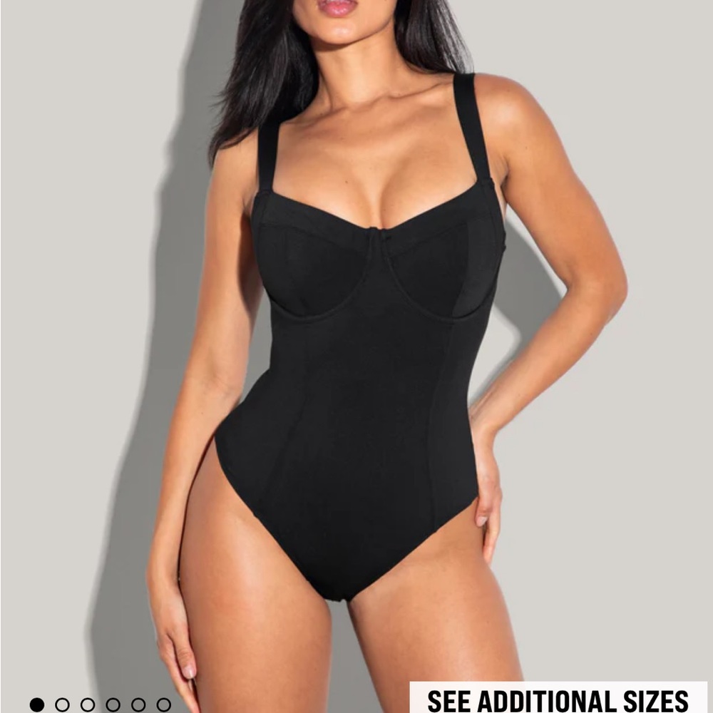 Black Ta3 Lifty One Piece